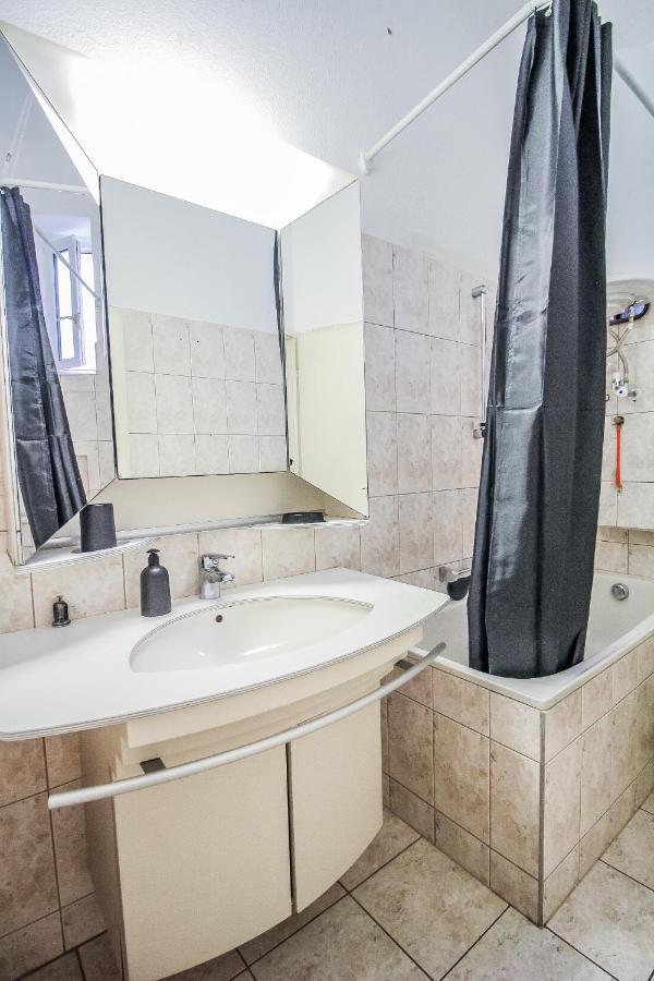 Superior Double Room Lv Wenen Buitenkant foto